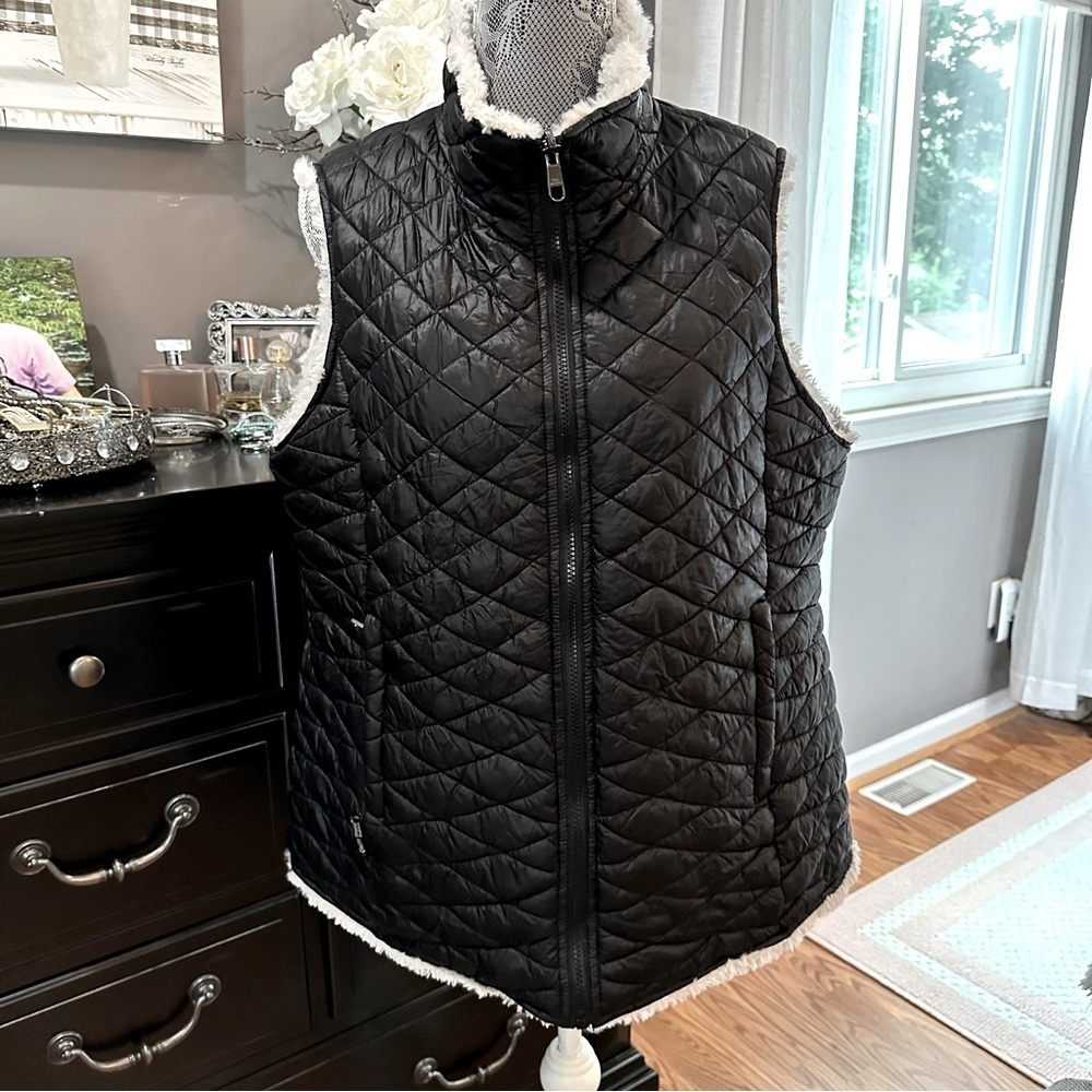 Steve Madden Quilted Puffer Vest Black Faux Sherpa Lined Women’s XL - Picture 2 of 15